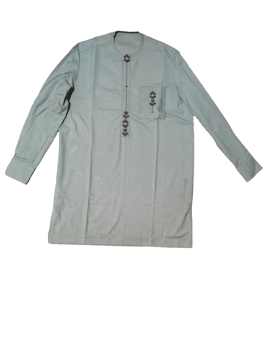 Boubou moderne homme avec broderies géométriques.Taille M/L